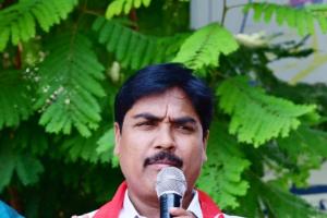 వెనిజులాపై అమెరికా దాడులను ఖండించండి......