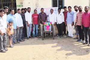 స్నేహ యూత్ అసోసియేషన్ ఆధ్వర్యంలో వ్యాసరచన పోటీలు