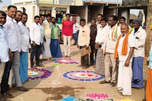 అలరించిన రంగవల్లుల పోటీలు