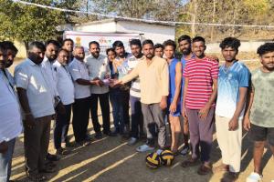 క్రీడలు మానసిక ఉల్లాసాన్ని కలిగిస్తాయి.  ఎంఇఓ విజయ్ కుమార్