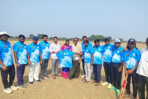 కాళేశ్వరం 8వ వార్డ్ మెంబర్ పెద్ది లక్ష్మీ సడవలి  క్రికెట్ టీం కు జెర్సీలు  అందించటం జరిగింది.  