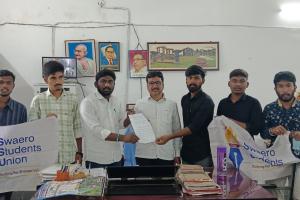 హనుమకొండ నగరంలో ఏర్పాటుచేసిన ప్రైవేట్ కళాశాలల అడ్వర్టైజ్మెంట్ హోల్డింగ్స్ తొలగించాలి.