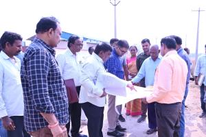 చివరి నాటికి ప్యాక్స్ ద్వారా విద్యుత్ ఉత్పత్తి ప్రారంభించాలి....  జిల్లా కలెక్టర్ కోయ శ్రీ హర్ష