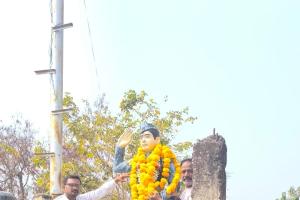 దేశం కోసమే నేతాజీ జీవితం అంకితం  :  ఉప సర్పంచ్ గుమ్మడి సంపత్ 