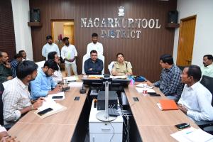 మున్సిపల్ ఎన్నికల సిబ్బంది రాండమైజేషన్ పూర్తి, జిల్లా ఎన్నికల అధికారి, కలెక్టర్ బాదావత్ సంతోష్, _________