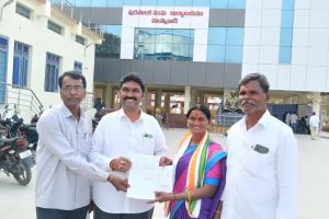 14వ వార్డు కాంగ్రెస్ అభ్యర్థిగా దండి లక్ష్మికొమురయ్య నామినేషన్