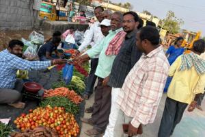 ముస్తాబాద్ మండలం తెర్లుమద్ది గ్రామంలో నూతన కూరగాయల మార్కెట్ ప్రారంభం