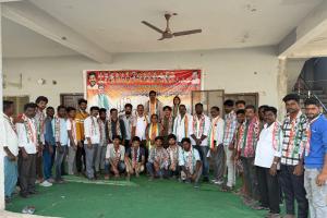 బిఆర్ఎస్‌ను వీడి కాంగ్రెస్‌లో చేరికలు