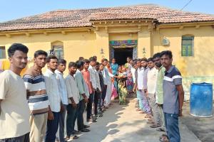 మానవత్వం చాటుకున్న అంకోల్ గ్రామ యువత.. 