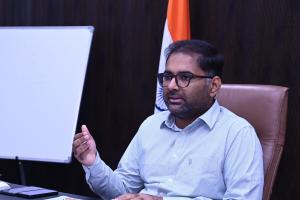 టాస్క్ సెంటర్ ను నిరుద్యోగ యువత సద్వినియోగం చేసుకోవాలి....  జిల్లా కలెక్టర్  కోయ శ్రీ హర్ష