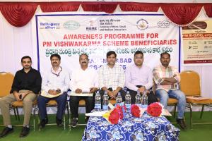 లబ్ధిదారులు మార్కెటింగ్ విధానం తెలుసుకోవాలి