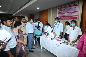 ఉద్యోగులు ఆరోగ్యంగా ఉంటేనే ప్రజలకు మెరుగైన సేవలు అందించగలరు    కలెక్టర్  రాహుల్ శర్మ 