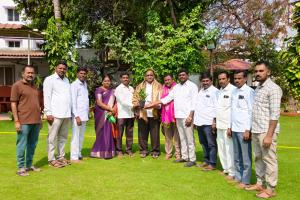 మాజీ ఎమ్మెల్యే ఆధ్వర్యంలో  సర్పంచుల పోరం ఘన సన్మానం 