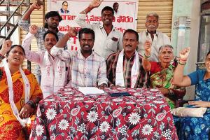 మంత్రి పొన్నంకి కృతజ్ఞతలు తెలిపిన హుస్నాబాద్ నియోజకవర్గ ఉద్యమకారులు