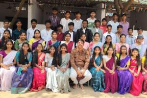 అక్షర ఉన్నత పాఠశాలలో ఘనంగా సైన్స్ డే & స్వపరిపాలన దినోత్సవం వేడుకలు  ప్రిన్సిపాల్ యు.మహేందర్ 