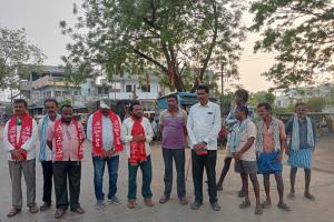 అఖిలపక్షం ఆధ్వర్యంలో ప్రభుత్వ దిష్టిబొమ్మ దగ్ధం 