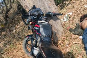 ఇంద్రవెల్లి లో ఘోర రోడ్డు ప్రమాదం ఇద్దరు దుర్మారణం