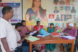 ఎమ్మెల్యే  ఆదేశాల మేరకు ఓటరు జాబితా పరిశీలన