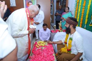 ఘనంగా శ్రీరామ నామస్మరణ గురు వందనం