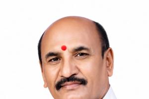 టిఆర్ఎస్ పార్టీ పెద్దపల్లి ఇన్‌చార్జిగా సురేంద్ర కొమురయ్య నియామకం