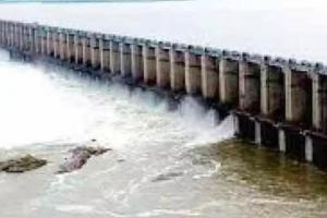 కృష్ణమ్మ పరవళ్ళు ..జూరాల ప్రాజెక్టుకు పెరిగిన వరద..