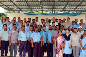 కొత్తగూడెం ఏరియా జీఎం శాలెం రాజుకు ఘన సన్మానం