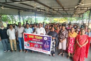 విద్యార్థులు వేధింపులకు గురైతే నిర్భయంగా పిర్యాదు చేయాలి.
