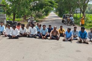 విద్యుత్ సమస్యలపై మల్లారెడ్డిపేట  రైతుల ధర్నా