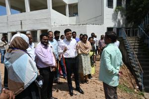 విద్యార్థులకు ఆహ్లాదకరమైన వాతావరణంలో చదువు నేర్పాలి : జిల్లా కలెక్టర్ భవేశ్ మిశ్రా