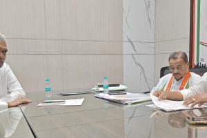 టీపీసీసీ క్రమశిక్షణ కమిటీ ముందు హాజరైన గజ్వెల్ మాజీ ఎమ్మెల్యే నర్సారెడ్డి