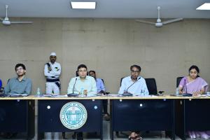 భూభారతి పెండింగ్ దరఖాస్తులను నెలాఖరులోగా పరిష్కరించాలి : కలెక్టర్ భవేష్ మిశ్రా