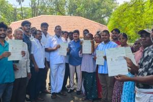 లబ్ధిదారులకు సీఎం రిలీఫ్ ఫండ్ చెక్కు ల పంపిణీ 