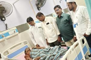 కష్టకాలంలో జర్నలిస్టుకు అండగా  ఐజేయు మెట్‌పల్లి ప్రెస్ క్లబ్