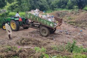 పంచాయతీ ట్రాక్టర్లకు భారమైన బీమా.. సవాల్​గా మారిన నిర్వహణ..