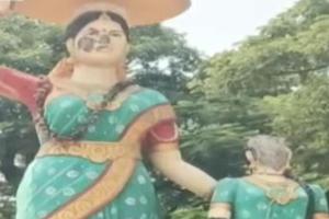 బతుకమ్మ విగ్రహం ధ్వంసం..! 
