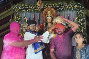 సాలూరలో దుర్గామాత లడ్డూ, ఆభరణాల వేలం