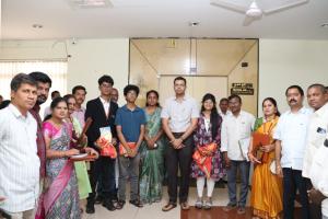 సంగారెడ్డి జిల్లాకు జాతీయస్థాయిలో గుర్తింపు.. జపాన్‌కు ఇద్దరు విద్యార్థుల ఎంపిక!
