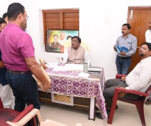 అభివృద్ధి, సంక్షేమ కార్యక్రమాల అమలులో వేగం పెంచాలి